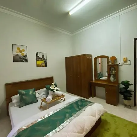 Batu Pahat Qastina Gunong Soga Homestay Exterior photo