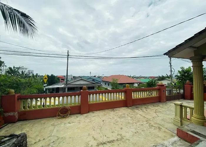 Batu Pahat Qastina Gunong Soga Homestay